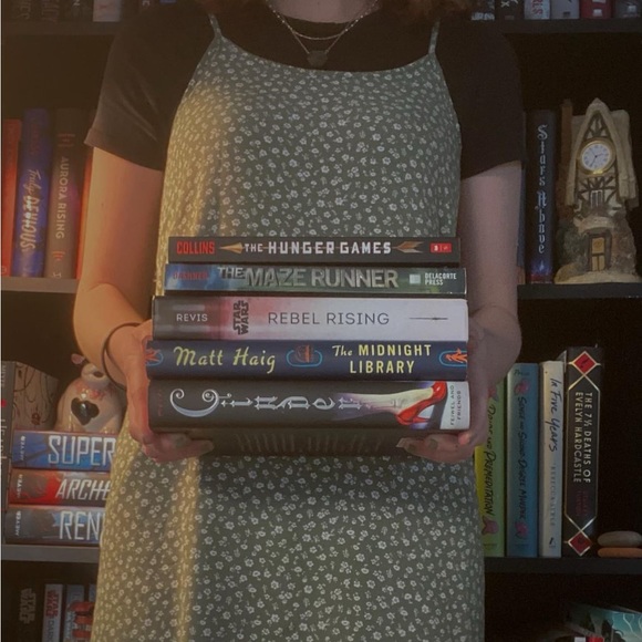 Meet your Posher, Kailey - Picture 1 of 1